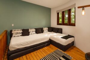 1542f896-67cf-4e34-b6e0-6b895d09cbf4