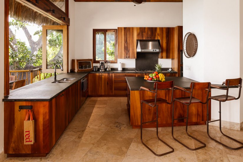 1b9248ea-8a73-417e-925e-b7f91baf0363