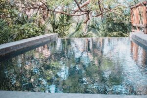 20210823222009102211000000-o