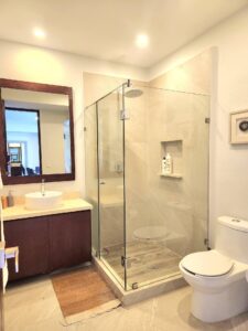 67c1d320-66e9-4e1f-bff6-307196cd7e97