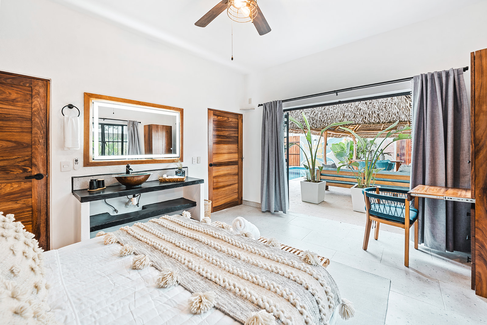 Casa Latino, Vacation rental, San Pancho. Real estate agent.