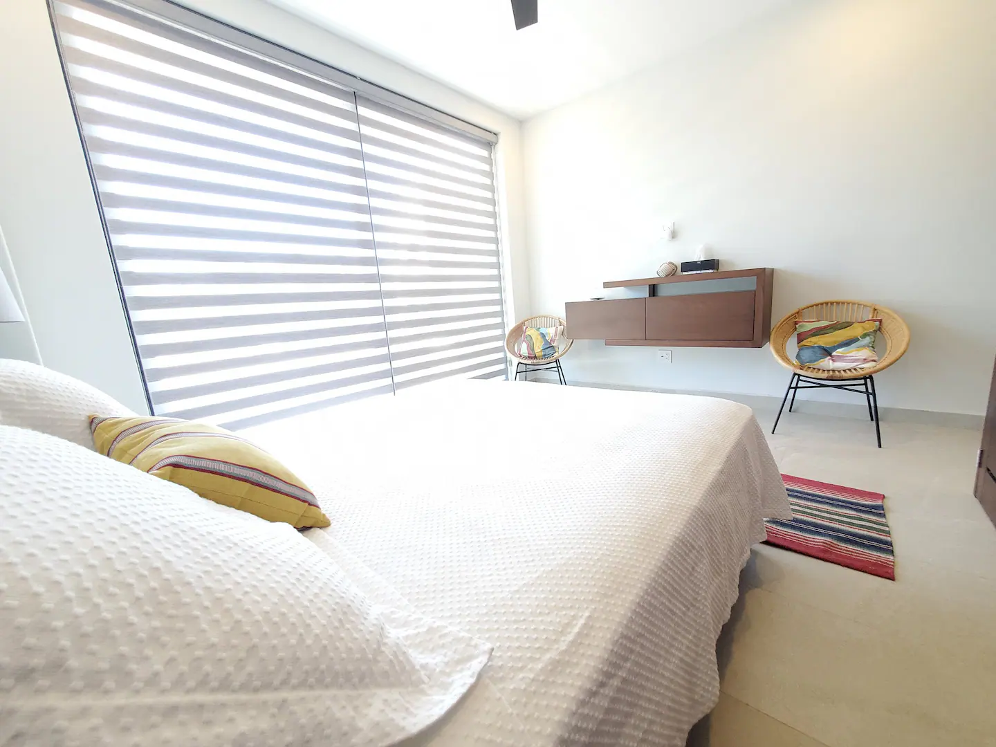 a5840223-436c-443a-8b1f-1c3040bdf1fa