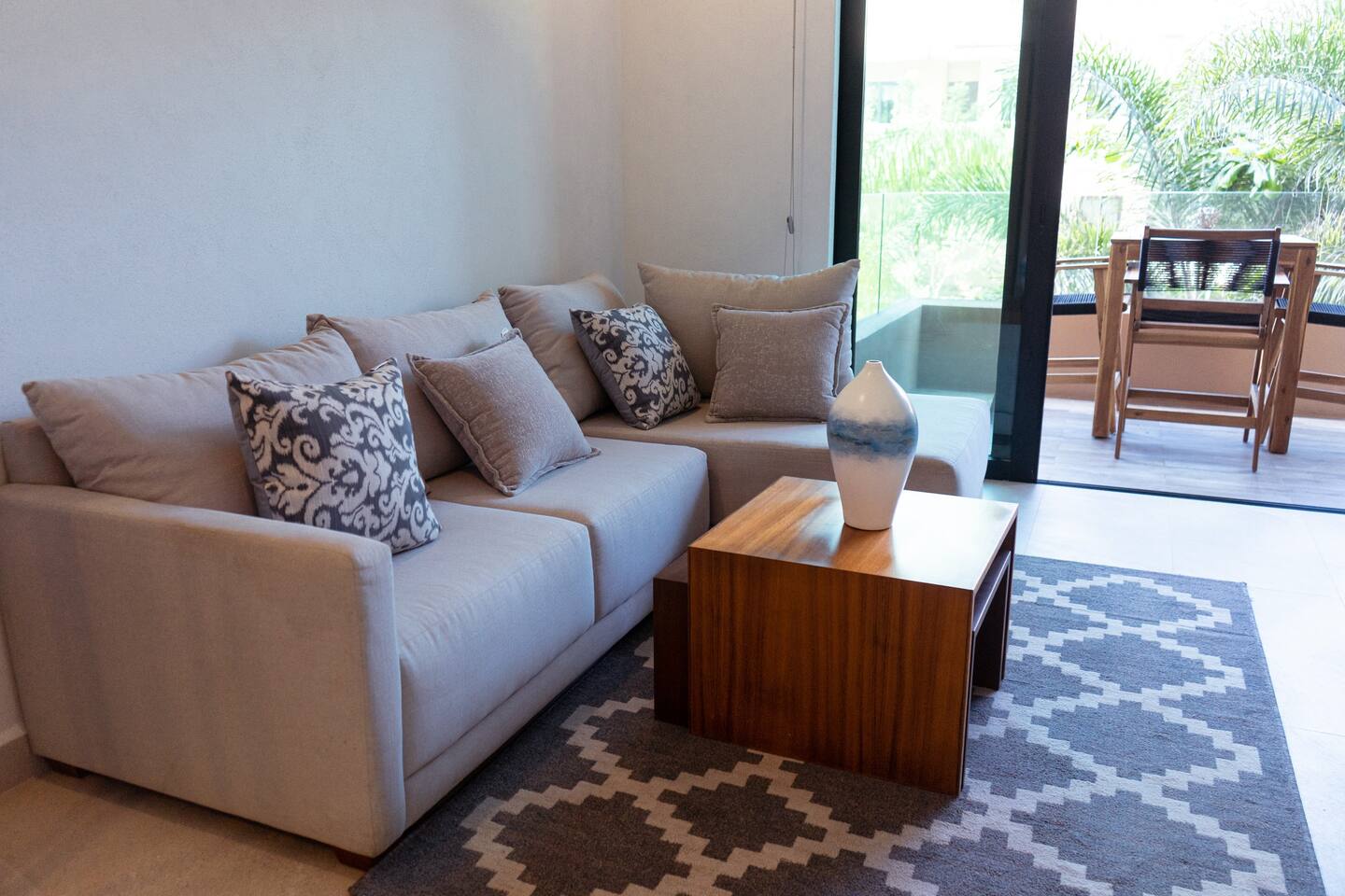 San pancho Vacation rental, condo rent San Francisco, real estate agent San Pancho, Sergio Madero, Villa Dahlia