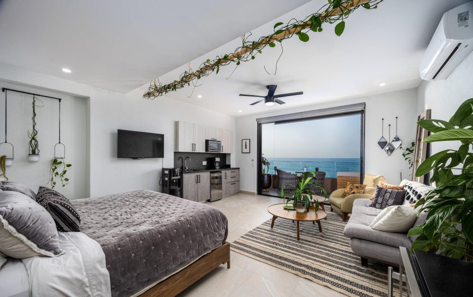 Mango Estudio ocean view San Pancho Rentals, Sergio Madero real estate agent San Pancho