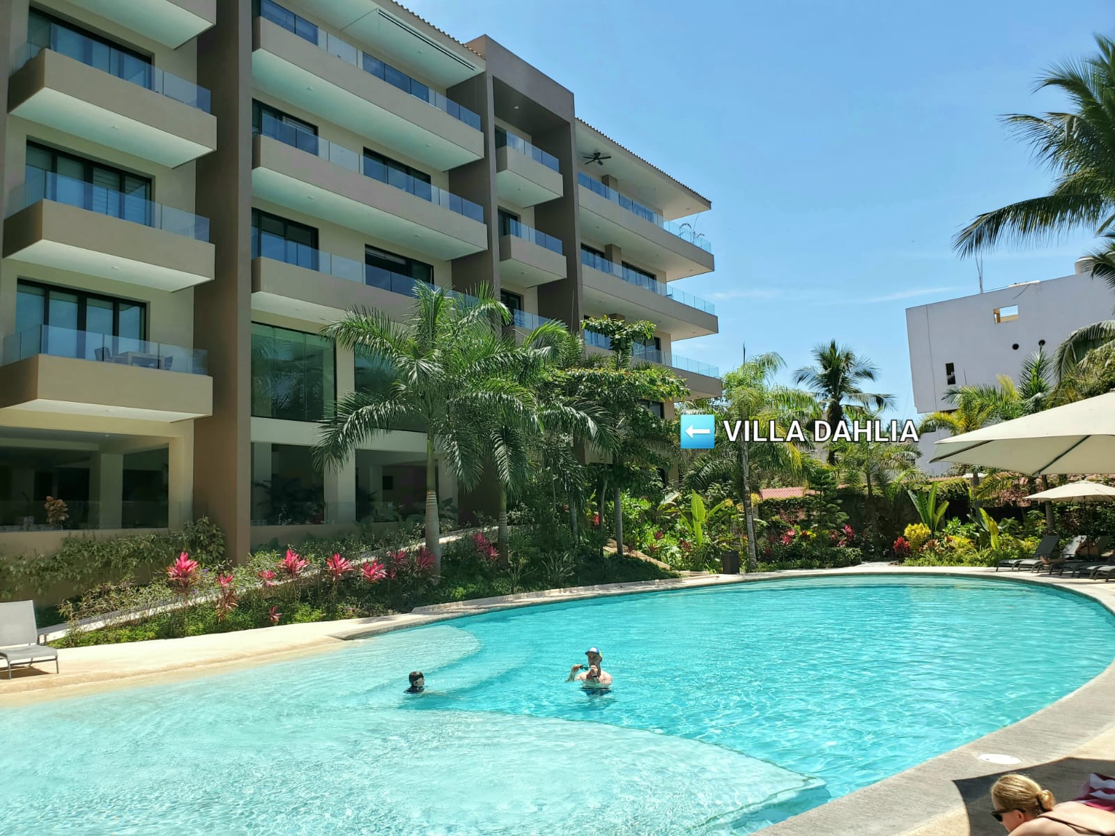 San pancho Vacation rental, condo rent San Francisco, real estate agent San Pancho, Sergio Madero, Villa Dahlia